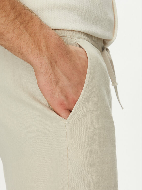 Guess Guess Medžiaginiai šortai F5GD00 WH4J0 Žalia Regular Fit