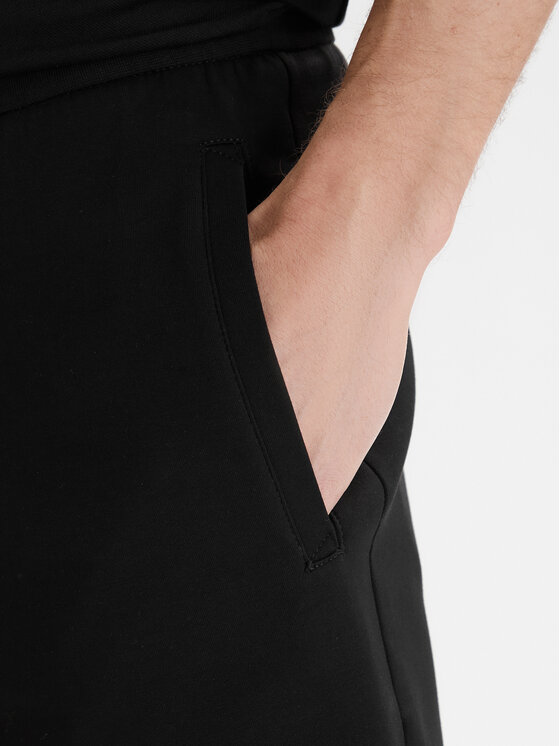 Armani Exchange Armani Exchange Športne kratke hlače XM000372 AF10818 UC001 Črna Regular Fit