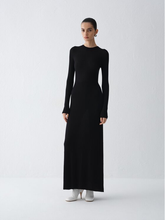 La Mania La Mania Sukienka dzianinowa SHIVAN Czarny Slim Fit