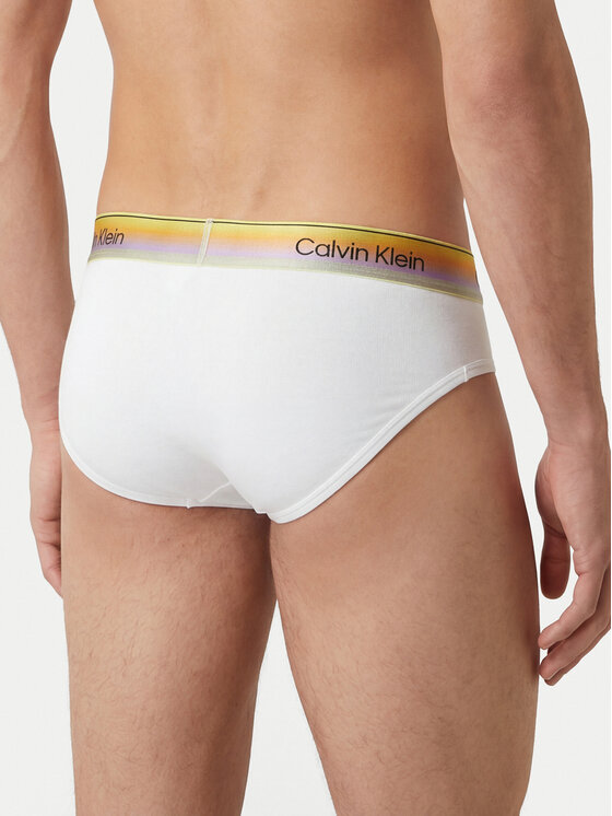 Calvin Klein Underwear Calvin Klein Underwear Slipy LV00NB4589 Biały