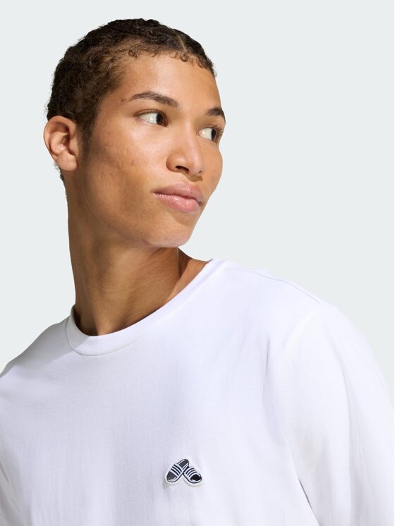 adidas adidas T-Shirt 164935 Biały Regular Fit