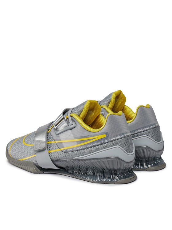 Nike Nike Buty na siłownię Romaleos 4 CD3463 002 Srebrny