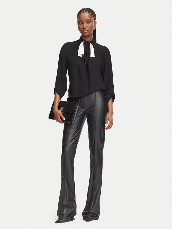 Elisabetta Franchi Elisabetta Franchi Nohavice z imitácie kože PA-188-66E2-V350 Čierna Flare Fit