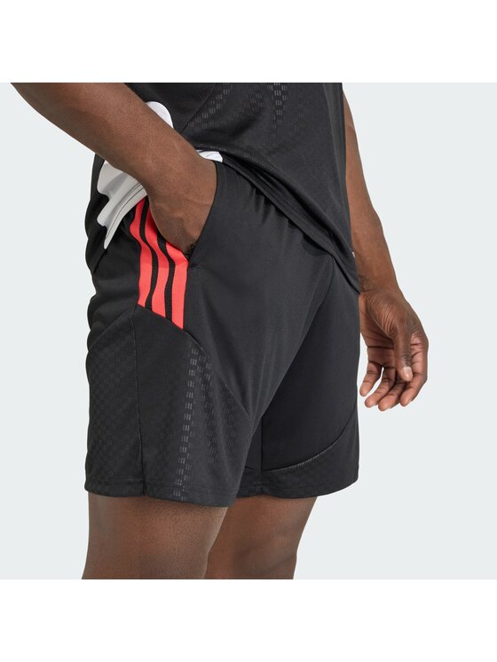 adidas adidas Szorty sportowe 159525 Czarny Regular Fit