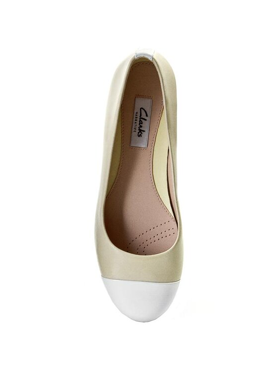 Clarks festival gold store