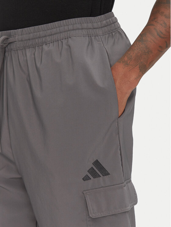 adidas adidas Долнище анцуг Essentials Small Logo JD1822 Сив Regular Fit