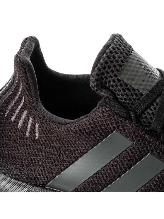 adidas Buty Swift Run J CM7919 Czarny