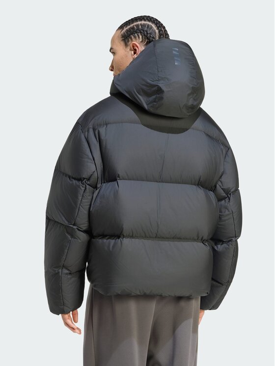 adidas adidas Kurtka puchowa 165604 Czarny Loose Fit