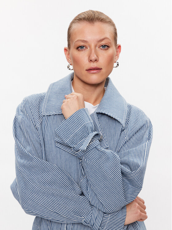 Remain Remain Trenčkot Striped Trench 500411403 Modrá Regular Fit