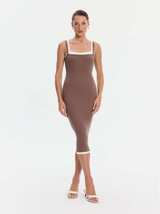 Nudyess Nudyess Sukienka codzienna Lisa z prążka Brązowy Slim Fit