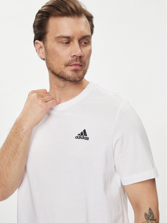 adidas adidas Тишърт Essentials Single Jersey Embroidered Small Logo T-Shirt IC9286 Бял Regular Fit