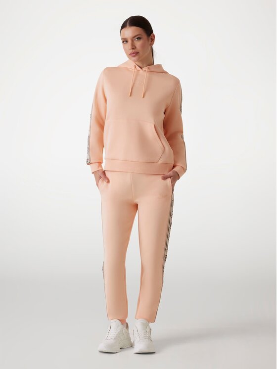 Guess Guess Spodnie materiałowe 147809 Różowy Slim Fit