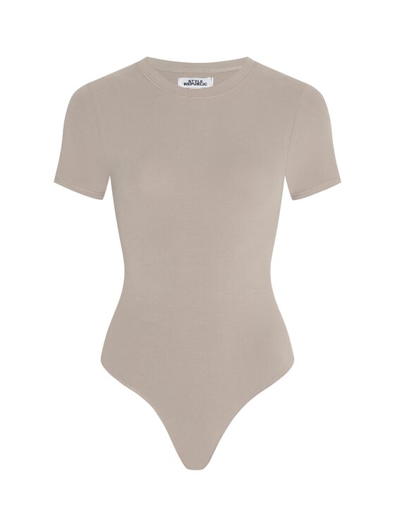 Style Republic Style Republic Body Shortsleeve Brązowy jasny Curvy Fit