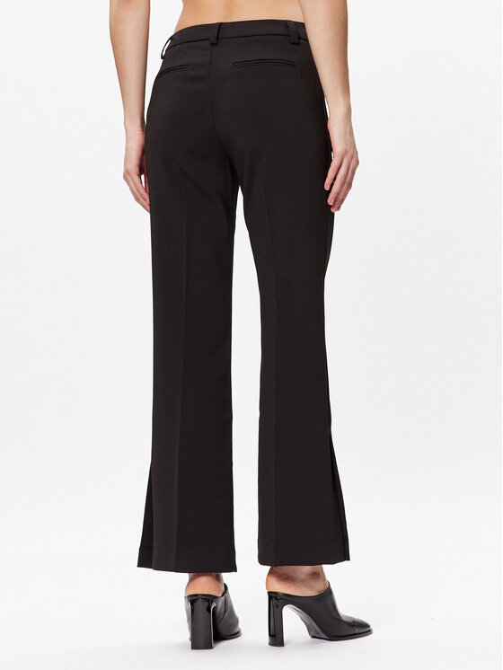 Gina Tricot Gina Tricot Hlače Rosie 19197 Crna Regular Fit