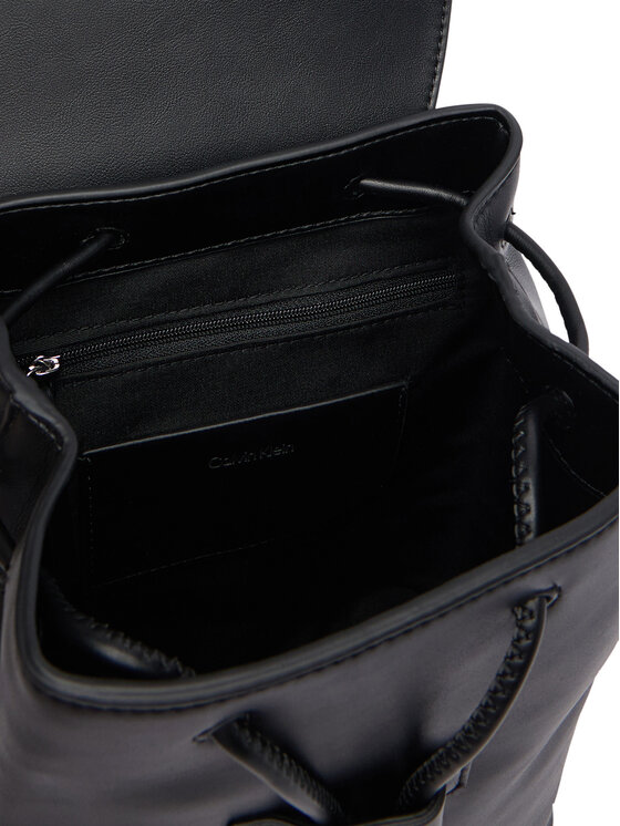 Calvin Klein Calvin Klein Plecak Bold Ck Flap Mini Backpack LV04F3893G Czarny