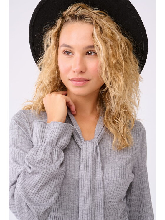 blue shadow blue shadow Sukienka codzienna Carrie BS Szary Standard Fit