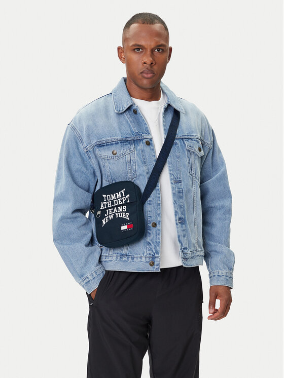 Tommy Jeans Geantă crossover Tjm Multi Graphic Reporter AM0AM13816 Bleumarin