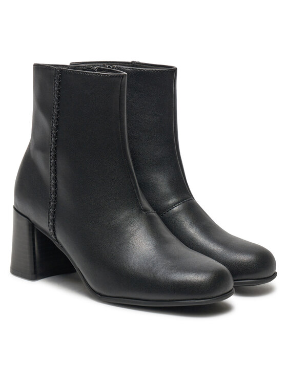 Clarks Clarks Čizme Keirsta Faye 26180036 Crna