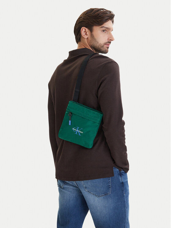 Calvin Klein Geantă crossover Bold Flatpack LV04D3178G Verde