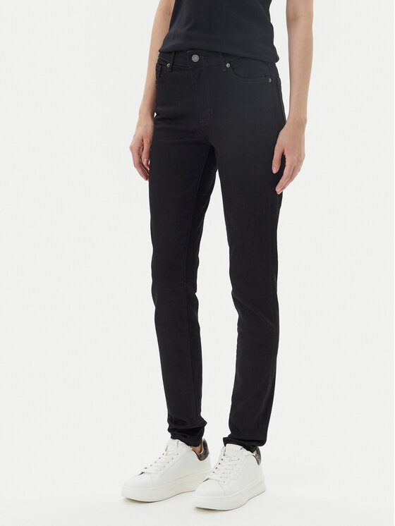 Jeansy Guess