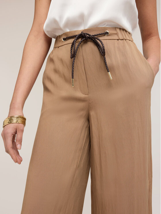 Motivi Motivi Pantaloni di tessuto P711Q004523N012 Crema Over Fit