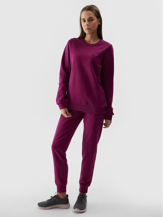4F 4F Jogger nohavice 4FWSS24TTROF606-51S Fialová Regular Fit