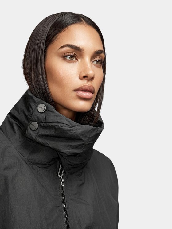 MADE BY SOCIETY MADE BY SOCIETY Kurtka anorak Daily Uniform - H27641 Czarny Basic Fit