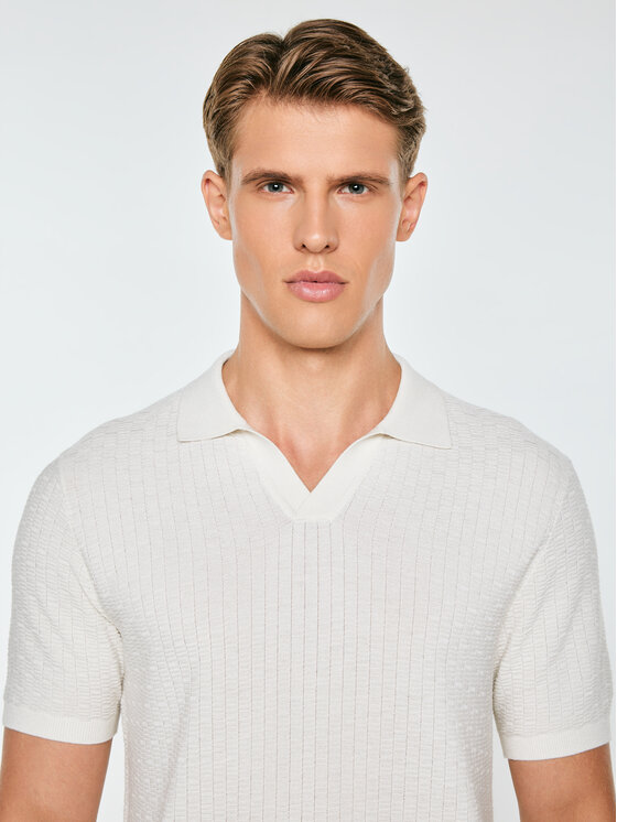 BIG STAR BIG STAR Sweter ENZO Biały Basic Fit