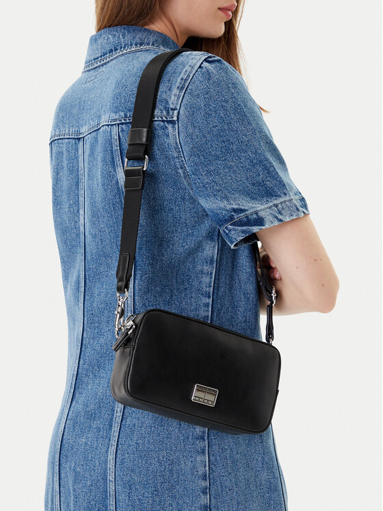 Tommy Jeans Tommy Jeans Torbica Tjw American Cool Camera Bag AW0AW17570 Crna
