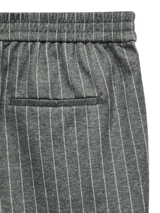 Vero Moda Vero Moda Pantaloni chino Maya 10331952 Grigio Tapered Fit