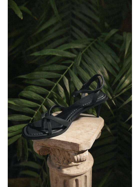 Estro Estro Σανδάλια ER00117183 Μαύρο