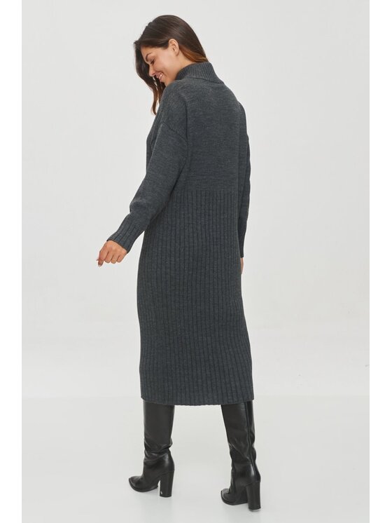 Makadamia Makadamia Sukienka dzianinowa S154 Szary Loose Fit