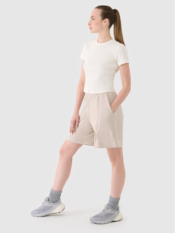 4F 4F Szorty sportowe SS MIDSHOP TEXTILE Beżowy Regular Fit