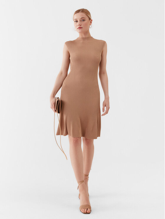 Guess Guess Ежедневна рокля W3YK20 Z2U00 Бежов Slim Fit