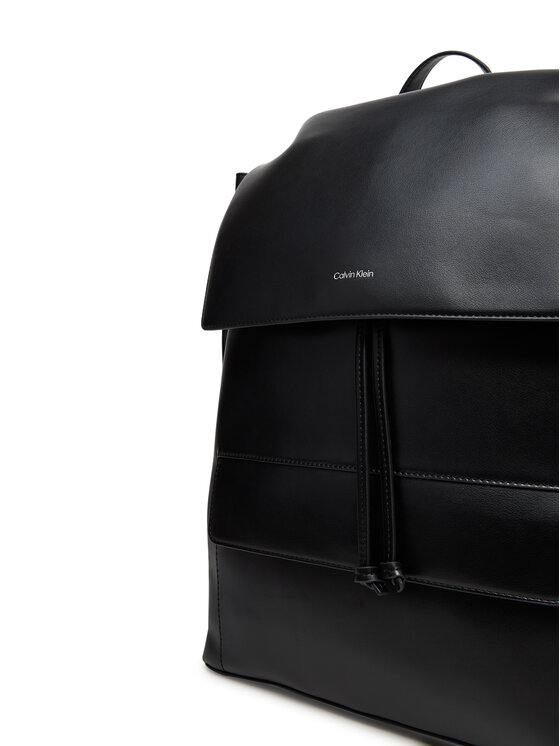 Calvin Klein Calvin Klein Ruksak Ck Sleek Flap Bp K50K512916 Crna