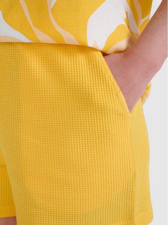 4F 4F Pantaloncini di tessuto 4FRSS25TSHOF700-71S Giallo Oversize