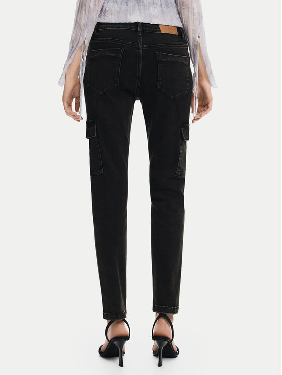 Desigual Desigual Jeans hlače Danubio 24WWPW07 Črna Slim Fit