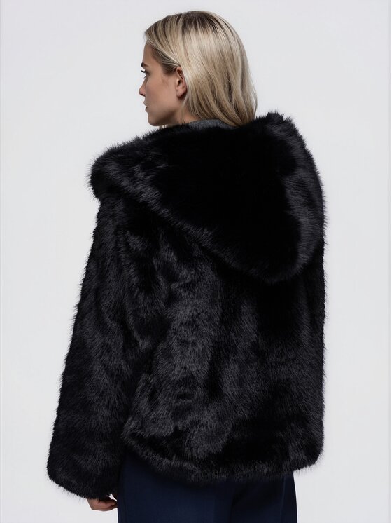 Ombre Ombre Futro OW-FR-E0009 Czarny Relaxed Fit
