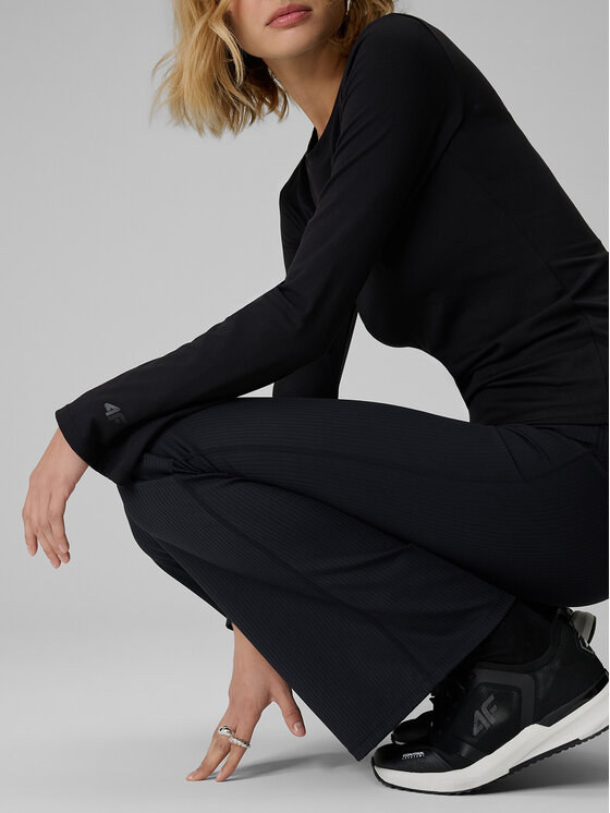 4F 4F Bluzka SPORT OFFICE Czarny Slim Fit