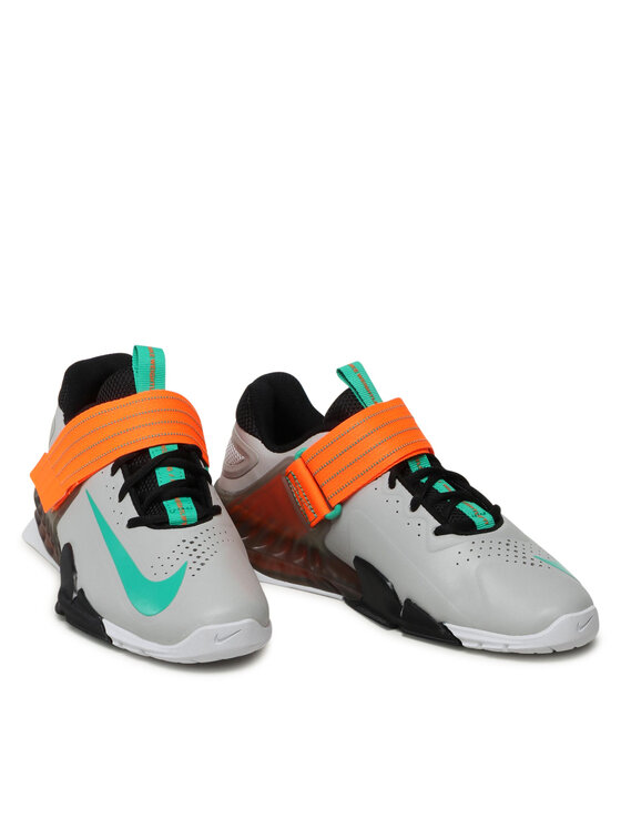 Nike Nike Scarpe da palestra Savaleos CV5708 083 Grigio