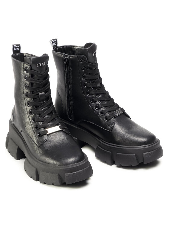 Steve Madden Steve Madden Šnurovacia obuv Tanker SM11001261-03001-017 Čierna