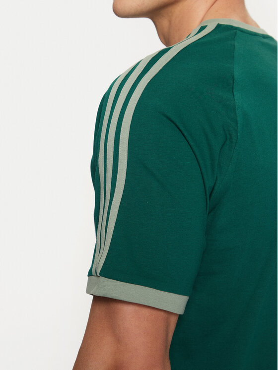 adidas adidas T-Shirt adicolor Classics 3-Stripes JN7017 Zielony Slim Fit