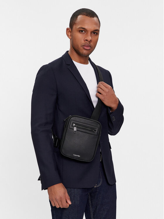 Calvin Klein Calvin Klein Maža rankinė Ck Elevated Reporter S K50K511222 Juoda