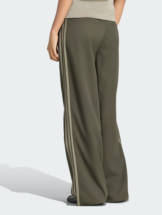 adidas adidas Spodnie dresowe 170183 Brązowy Loose Fit