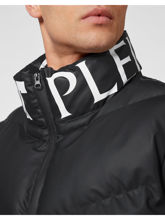 Plein Sport Plein Sport Kurtka puchowa 155 Czarny Regular Fit