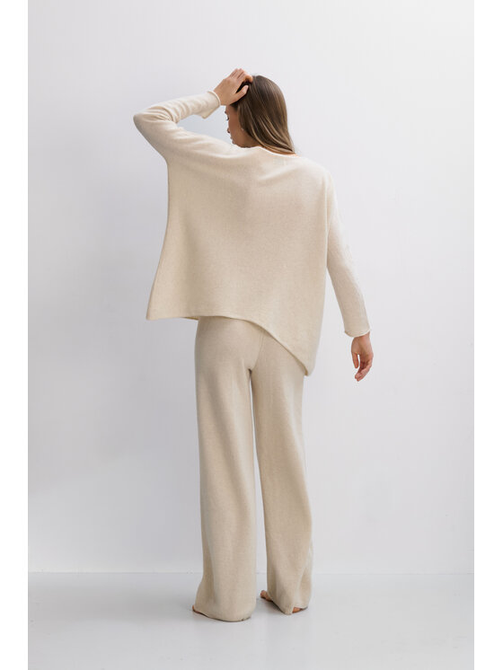 Fobya Fobya Komplet bluzka i spodnie F2108 Beżowy Basic Fit