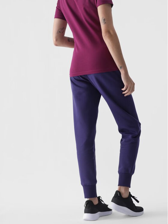 4F 4F Παντελόνι φόρμας 4FWMM00TTROF0946 Σκούρο μπλε Regular Fit