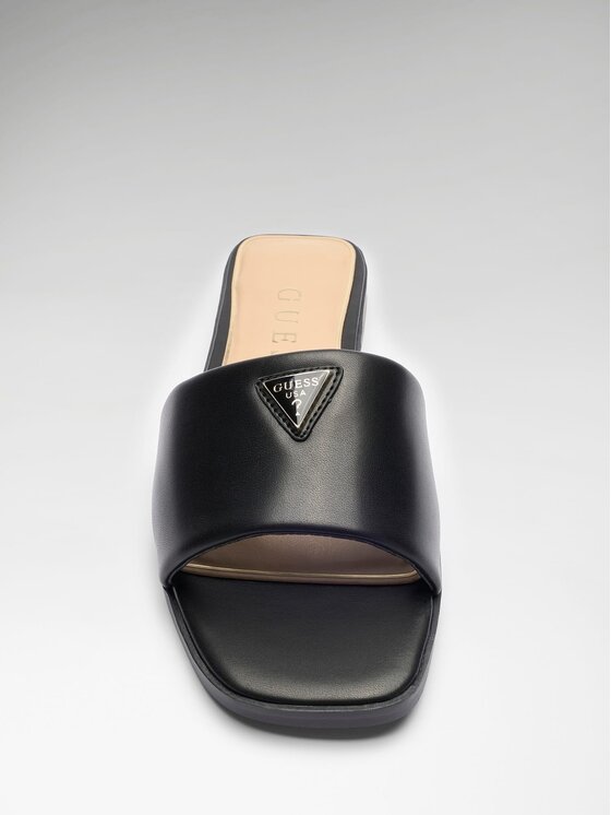 Guess Guess Босоніжки 182060 Чорний