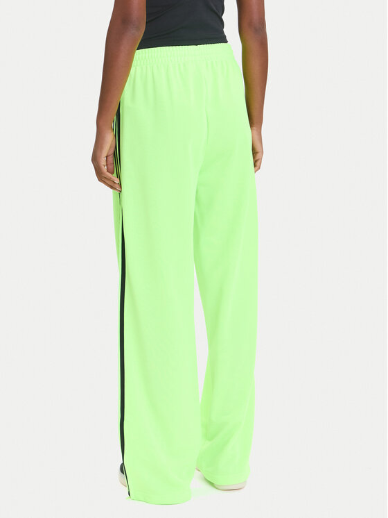 adidas adidas Jogginghose adicolor Classic Firebird JW1228 Grün Loose Fit