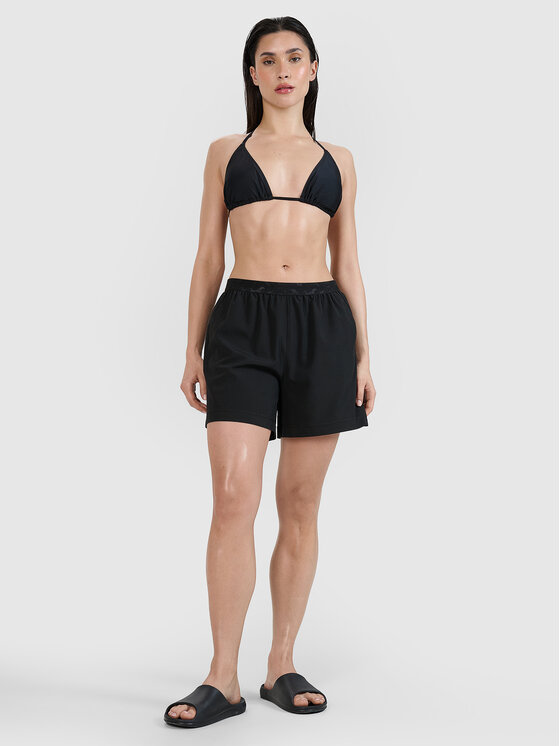 4F 4F Szorty materiałowe BEACHWEAR BASIC Czarny Regular Fit